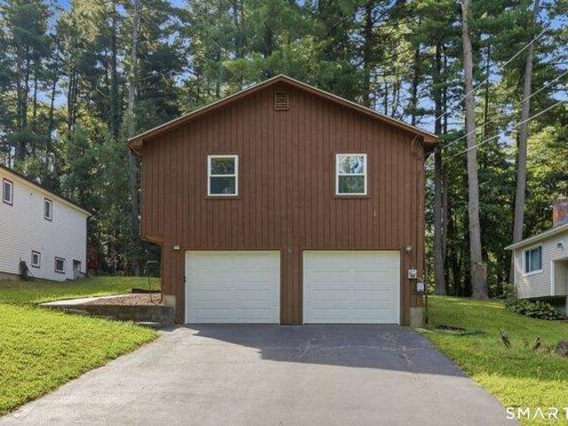 House for sale in Farmington, Connecticut