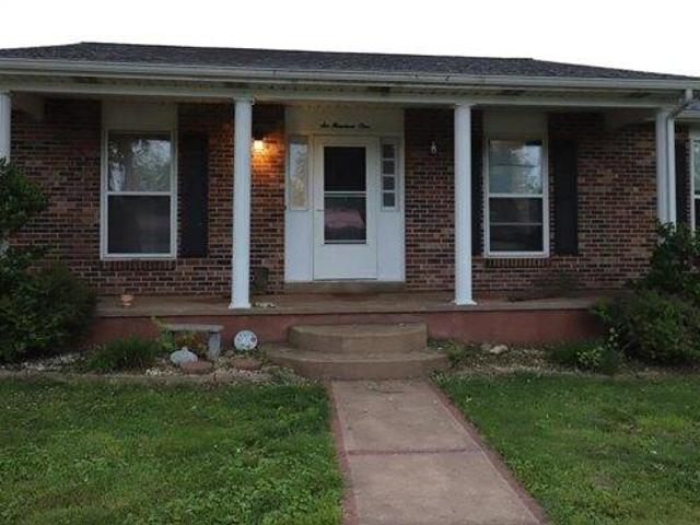 House for sale in Farmington, Missouri