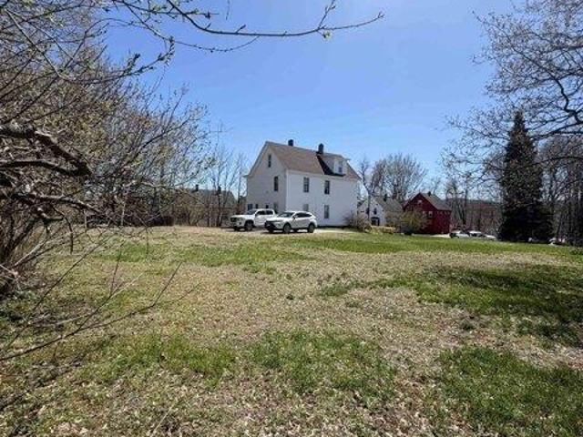 House for sale in New Hampshire