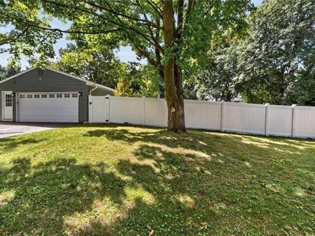 House for sale in New York