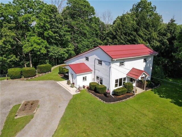 House for sale in Centerville, New York