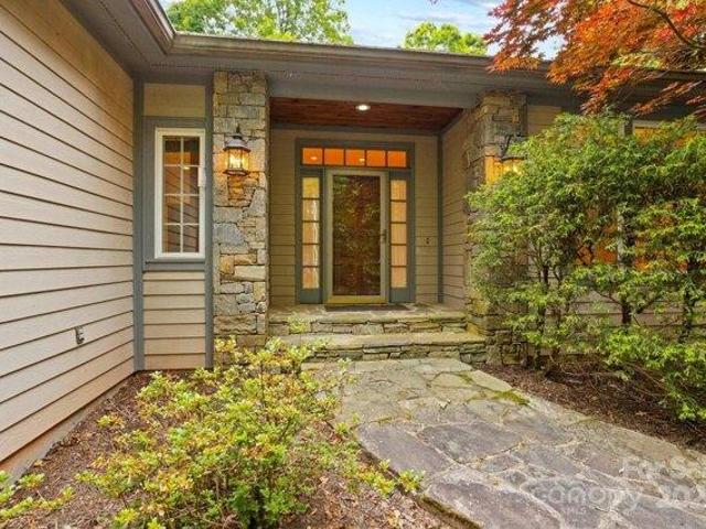 House for sale in East Flat Rock, North Carolina