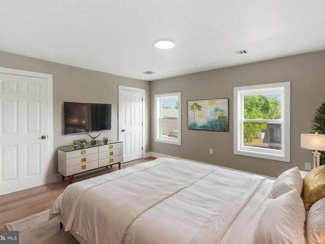 House for sale in Florence, New Jersey