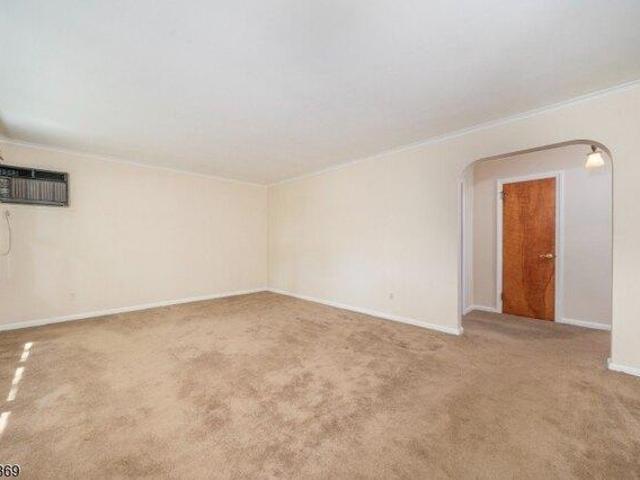 House for sale in Florham Park, New Jersey