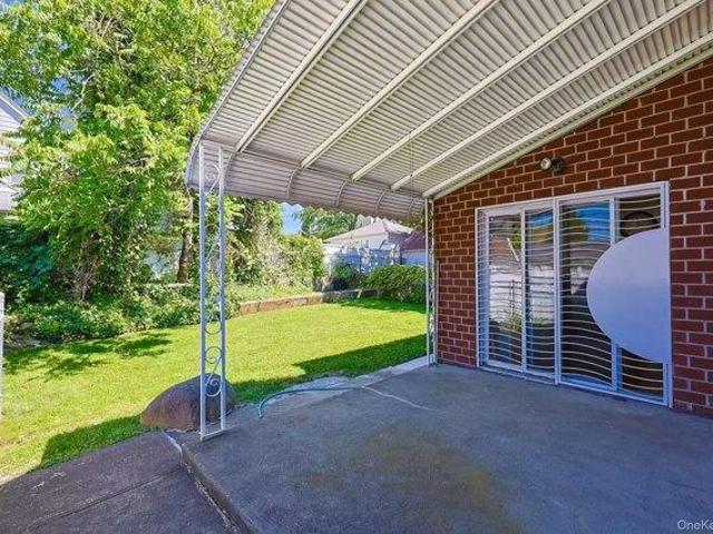 House for sale in Queens, Arverne