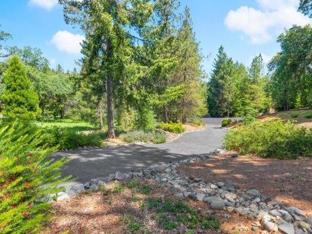 House for sale in Foresthill
