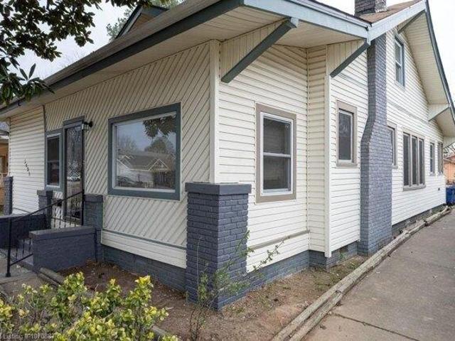 House for sale in Ark