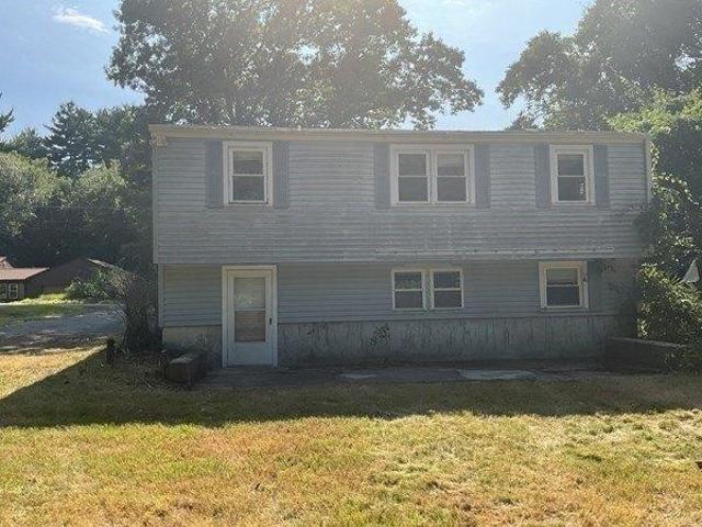 House for sale in Foxboro, Massachusetts