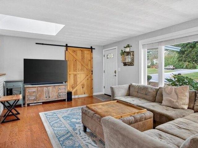 House for sale in Framingham, Massachusetts
