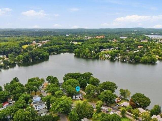 House for sale in Framingham, Middlesex County