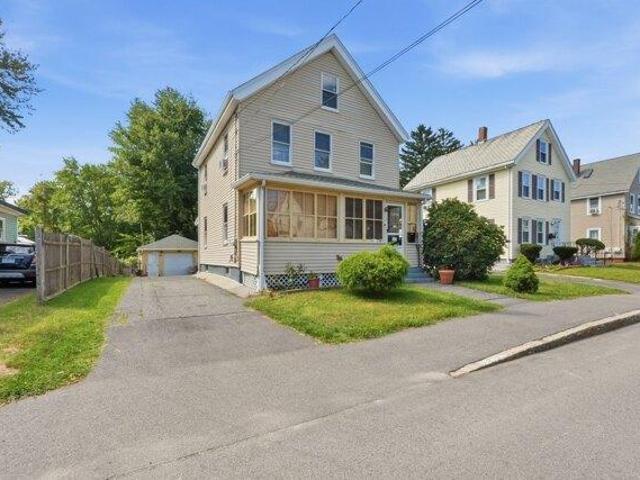 House for sale in Framingham, Middlesex County