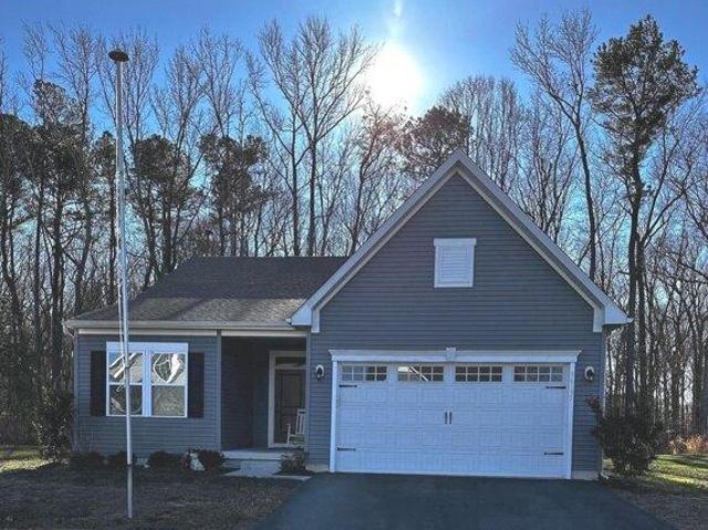 House for sale in Frankford