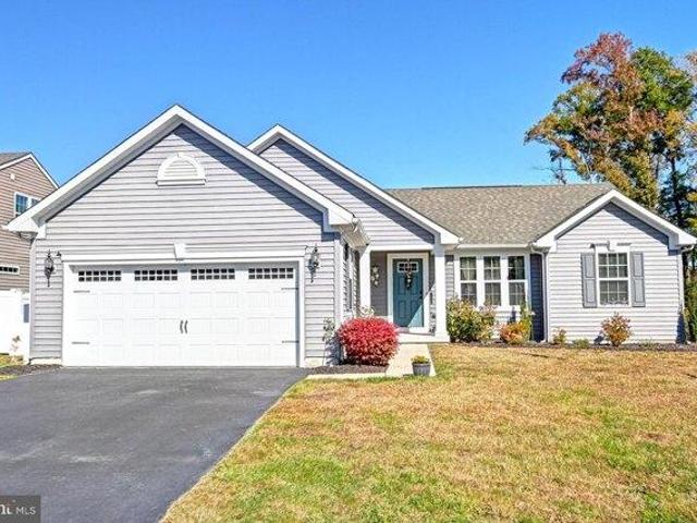 House for sale in Frankford