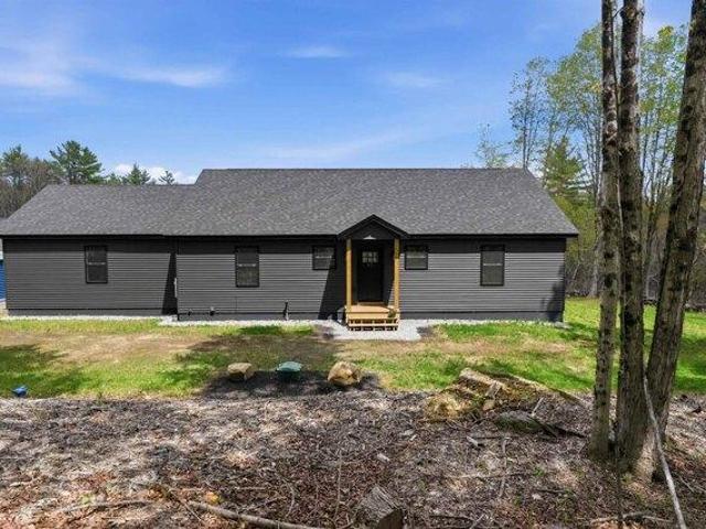 House for sale in New Hampshire