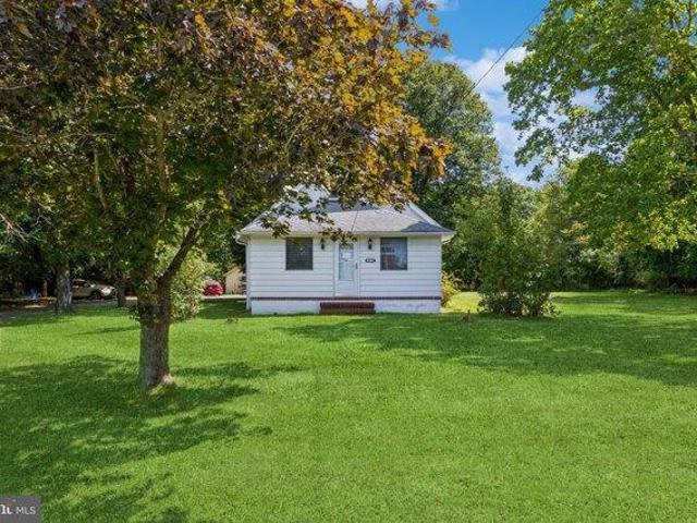 House for sale in Franklinville, New Jersey