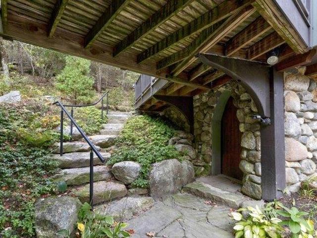House for sale in Porter Landing, Freeport