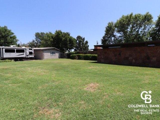 House for sale in Kansas