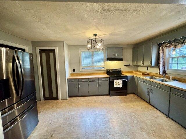House for sale in Gardiner, Kennebec County