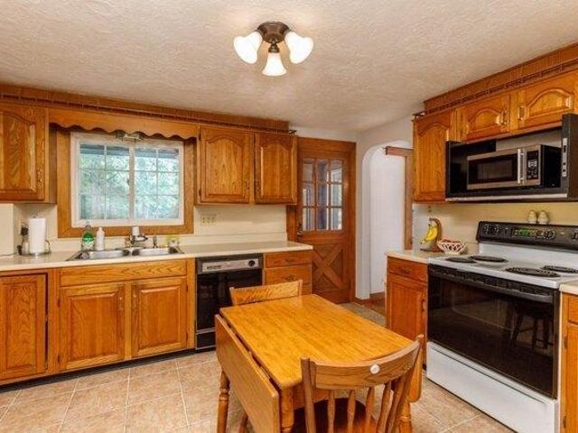 House for sale in Gardner, Massachusetts
