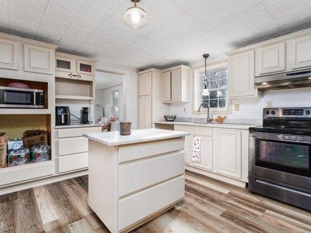 House for sale in Gardner, Massachusetts