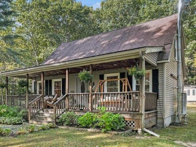 House for sale in Gardner, Worcester County