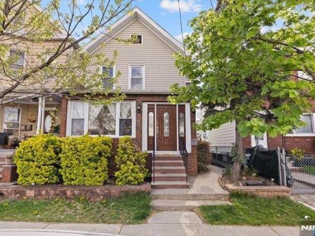 House for sale in Garfield, New Jersey