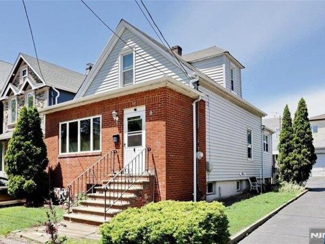 House for sale in Garfield, New Jersey