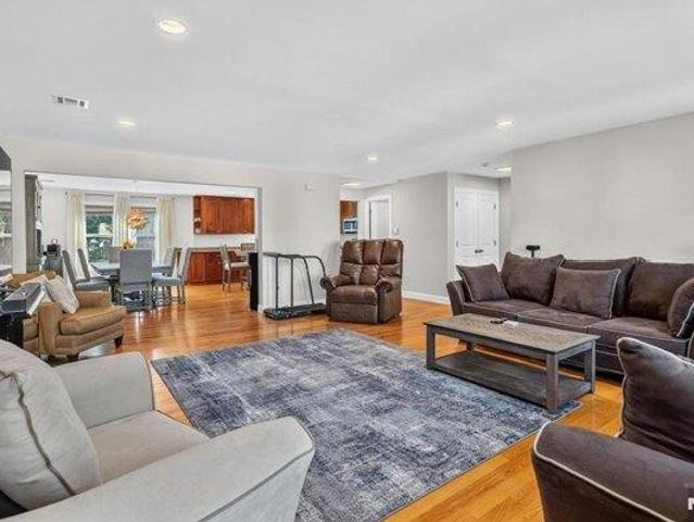 House for sale in Garfield, New Jersey