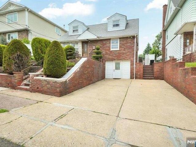 House for sale in Garfield, New Jersey