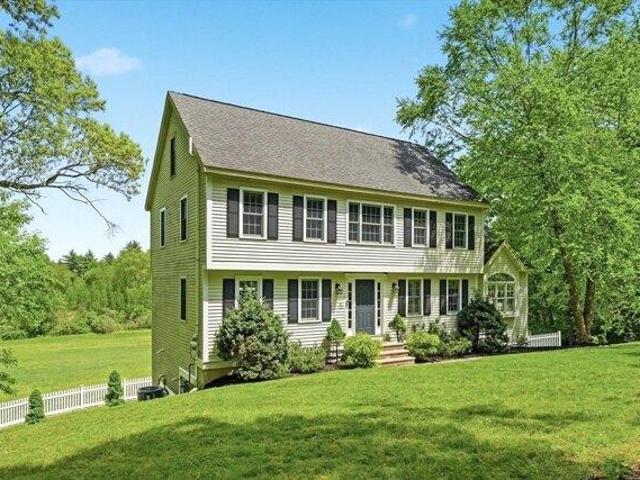 House for sale in Georgetown, Massachusetts