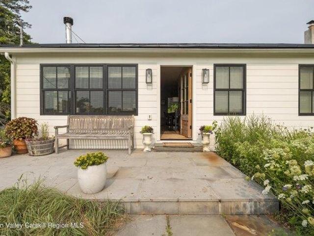 House for sale in Germantown, New York