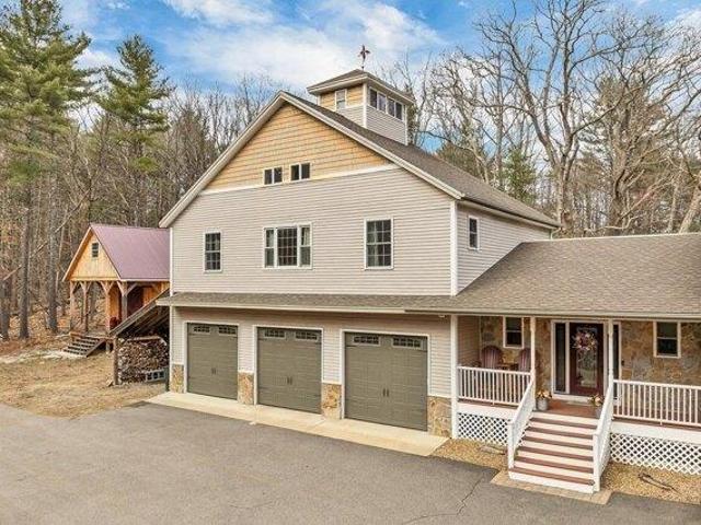 House for sale in New Hampshire