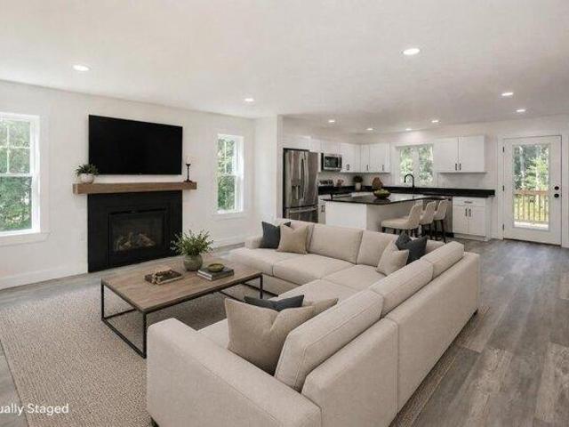 House for sale in New Hampshire