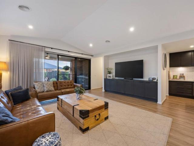 House for sale in Gisborne, Victoria