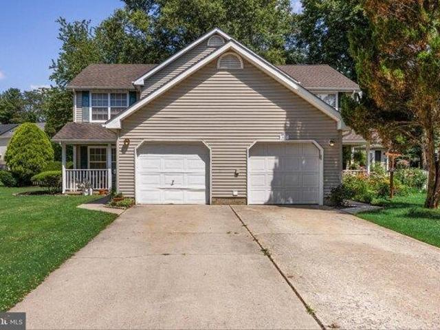 House for sale in Pine Hollow at Hidden Creek, Glassboro