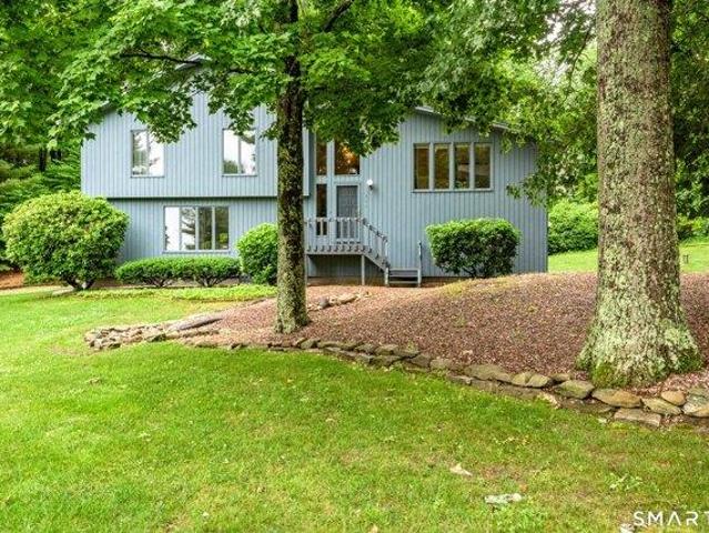 House for sale in Glastonbury, Connecticut