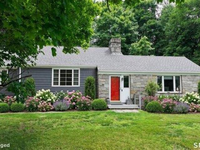 House for sale in Glastonbury, Connecticut