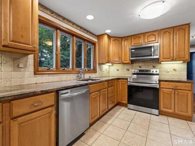 House for sale in Glastonbury, Connecticut