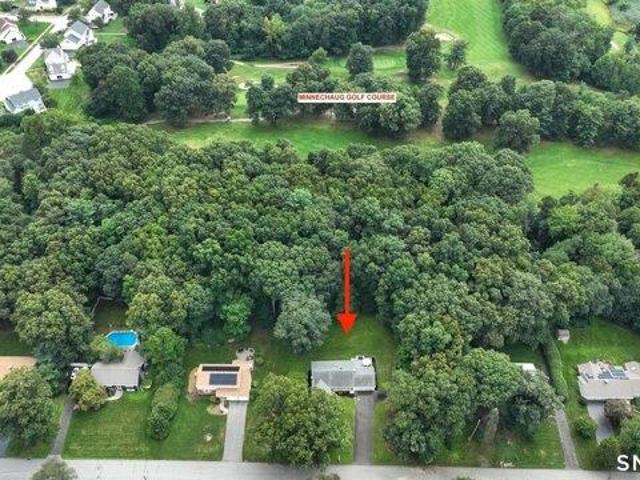 House for sale in Glastonbury, Connecticut