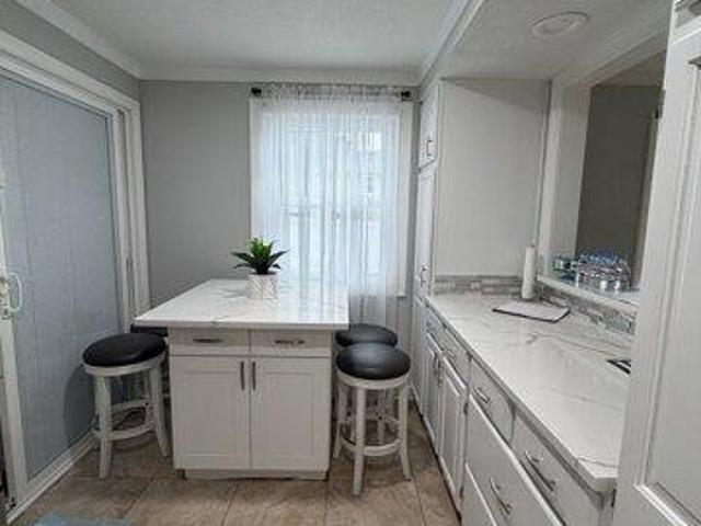 House for sale in Welles Village, Glastonbury