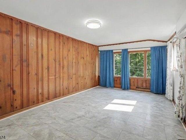 House for sale in Glen Gardner, New Jersey