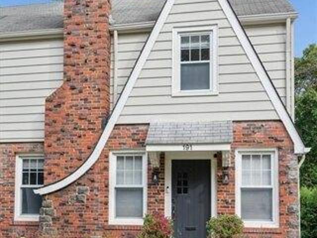House for sale in Bloomfield, Essex County