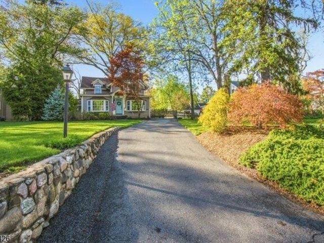 House for sale in Glen Rock, New Jersey