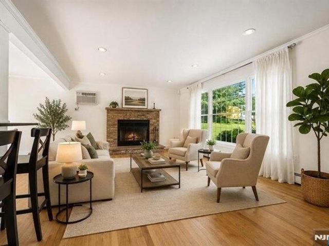 House for sale in Glen Rock, New Jersey