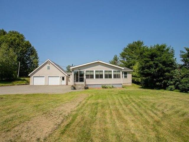 House for sale in Glenburn, Maine