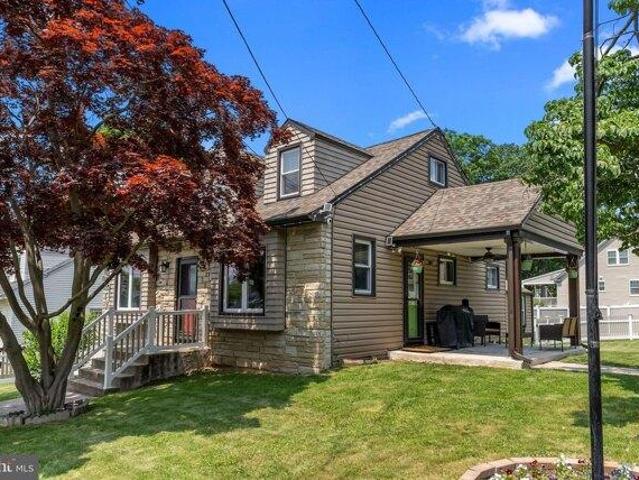 House for sale in Rydal, Pennsylvania
