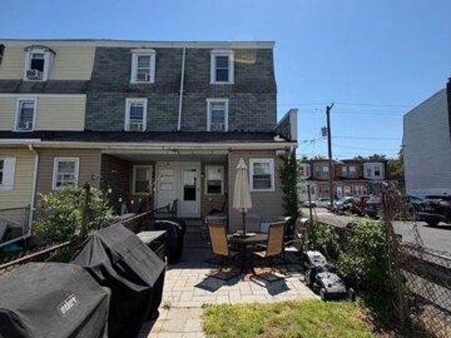 House for sale in Gloucester City, New Jersey