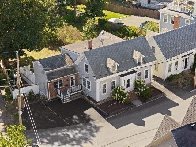 House for sale in East Gloucester, Gloucester