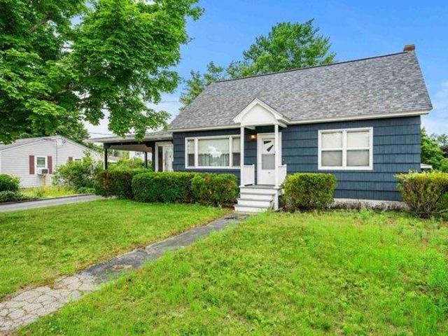 House for sale in New Hampshire