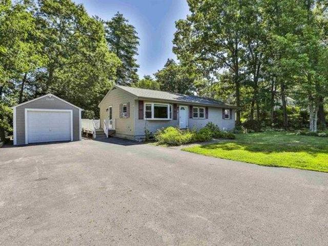 House for sale in Goffstown, Hillsborough County